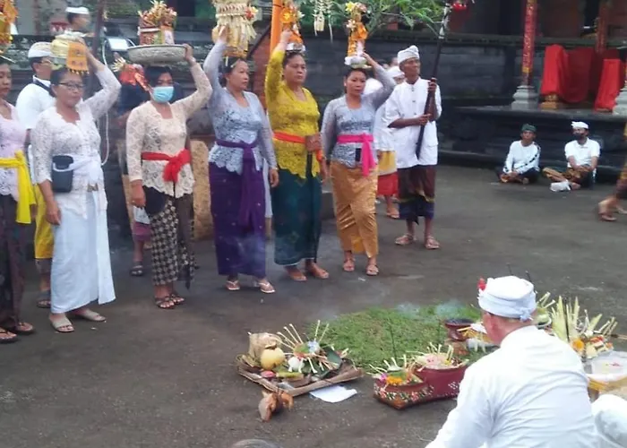 Umah Desa *