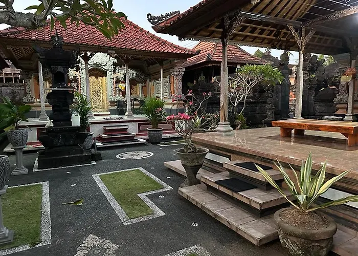 Umah Desa * Banjarangkan