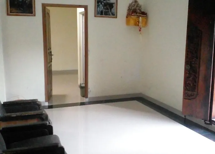 Umah Desa カントリーハウス Banjarangkan